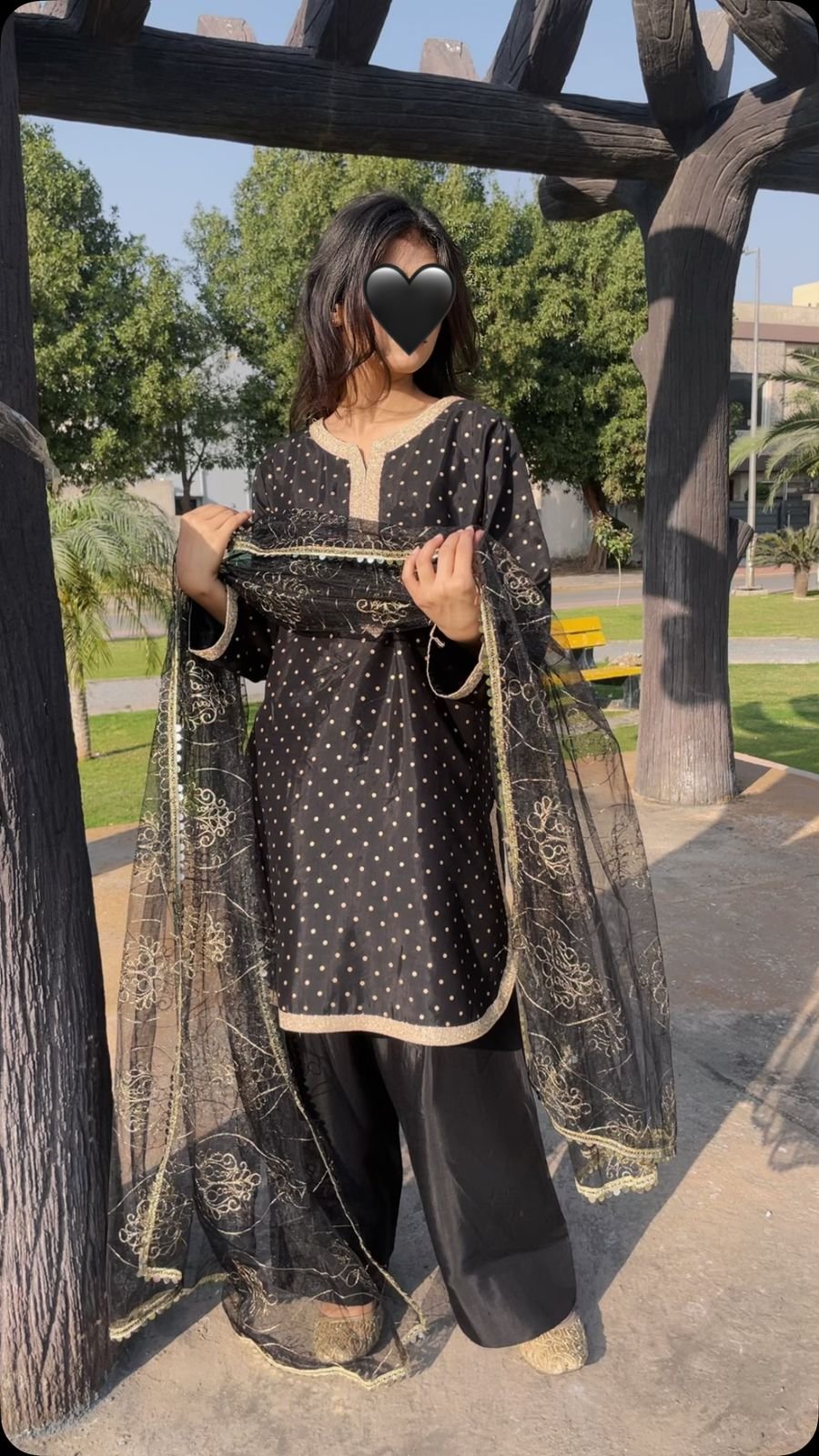 CROSS STITCH- SILK 2PC - Image 1